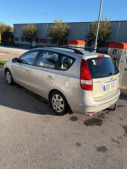 Hyundai I30 2009 photo 3