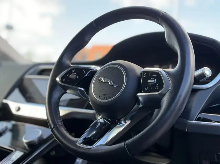 Jaguar I-Pace 2020 photo 2