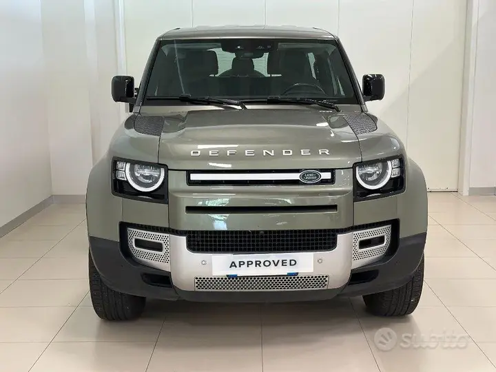 Land Rover Defender 2021 photo 5