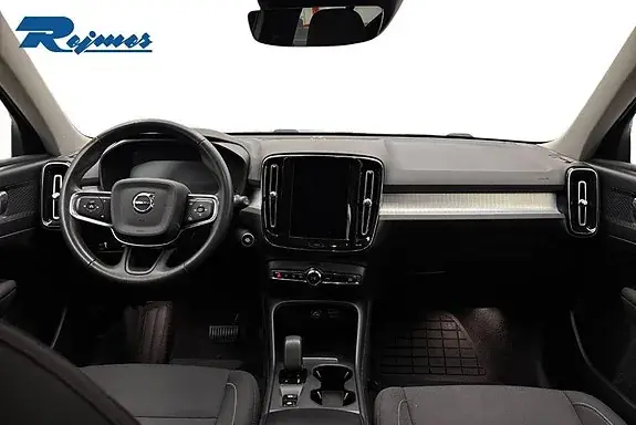 Volvo Xc40 2022 photo 2