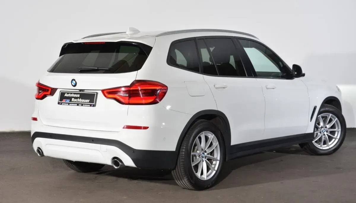 BMW X3 2021 photo 2