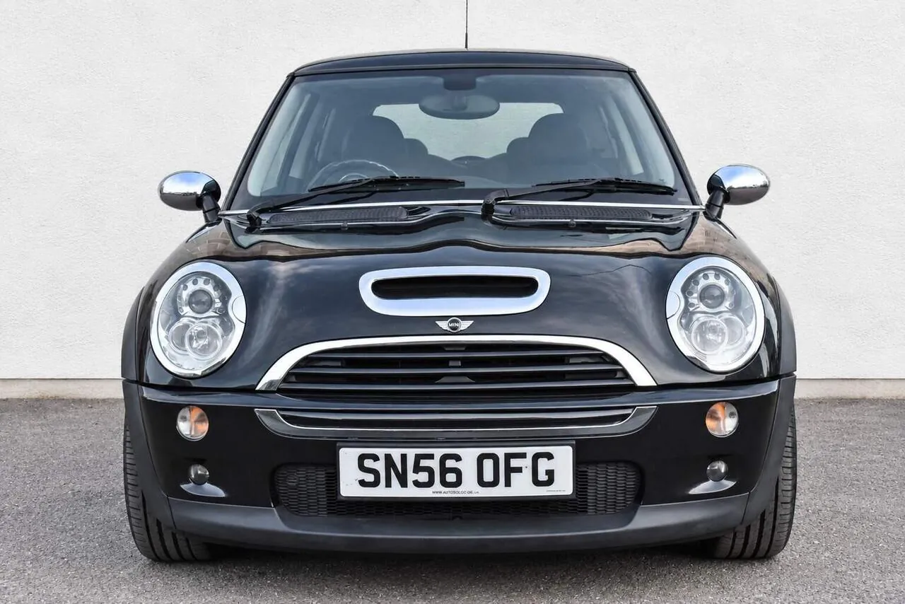 Mini Cooper S 2006 photo 2