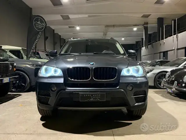 BMW X5 2011 photo 2