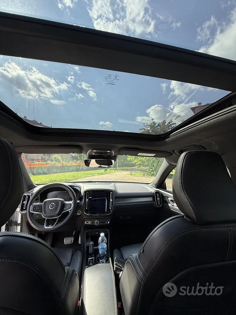 Volvo Xc40 2019 photo 3