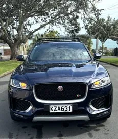 Jaguar F-Pace 2017 photo 2