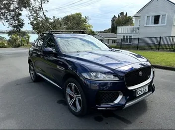 Jaguar F-Pace 2017 photo 3