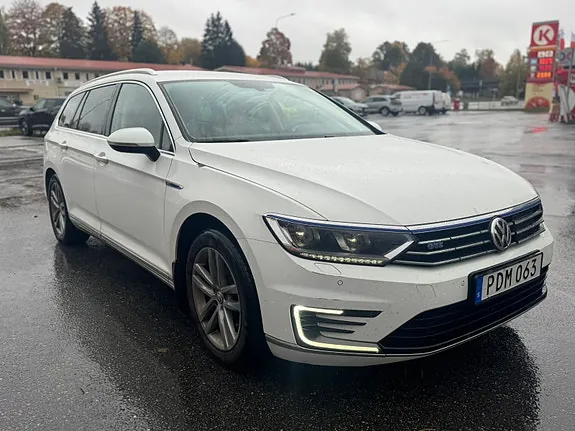 Volkswagen Passat 2017 photo 3