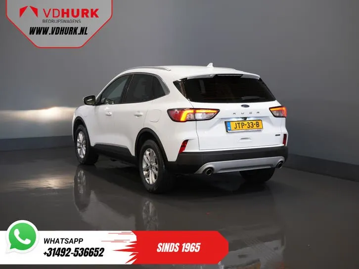 Ford Kuga 2022 photo 2