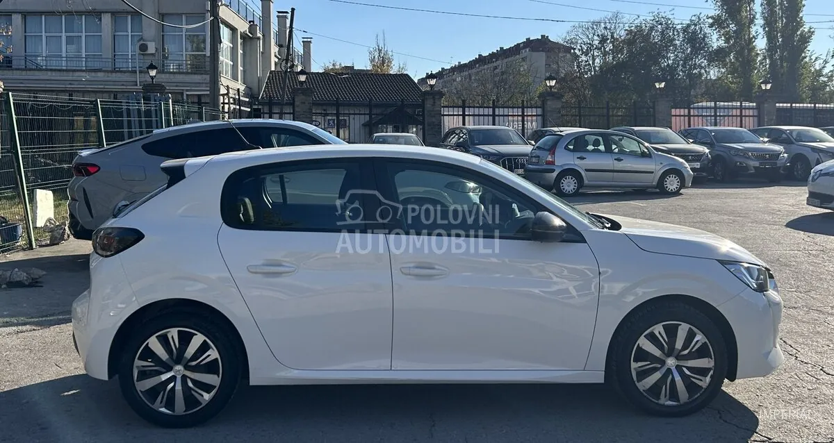 Peugeot 208 2023 photo 4