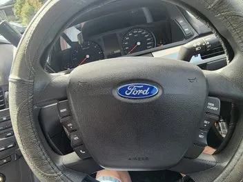 Ford Falcon 2010 photo 5