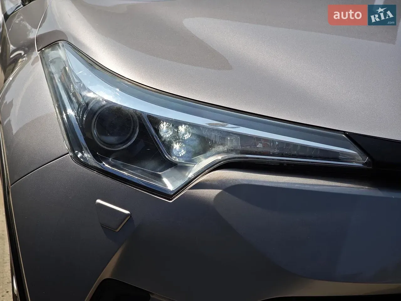 Toyota C-Hr 2019 photo 5