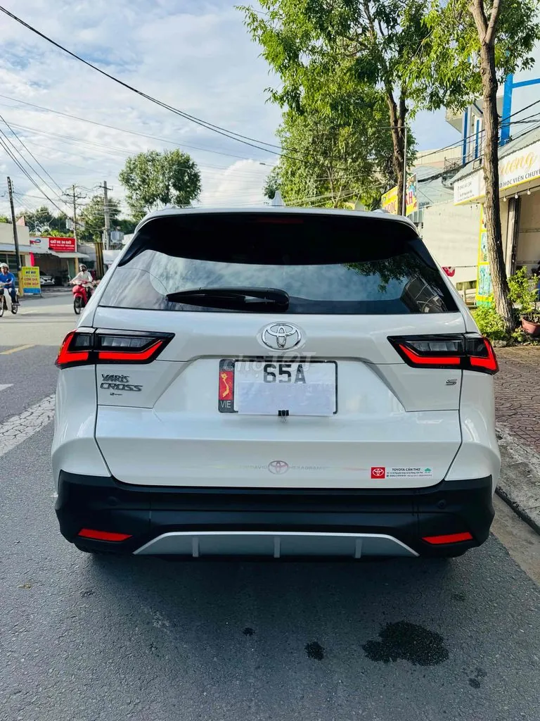 Toyota Yaris Cross 2024 photo 4