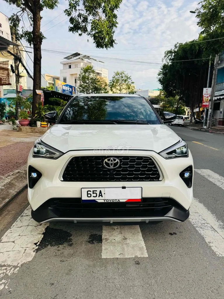 Toyota Yaris Cross 2024 photo 2