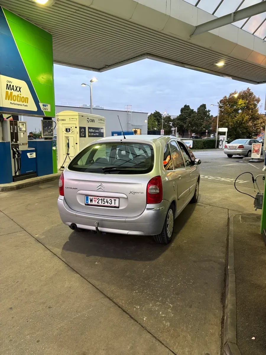 Citroen Xsara Picasso 2009 photo 2