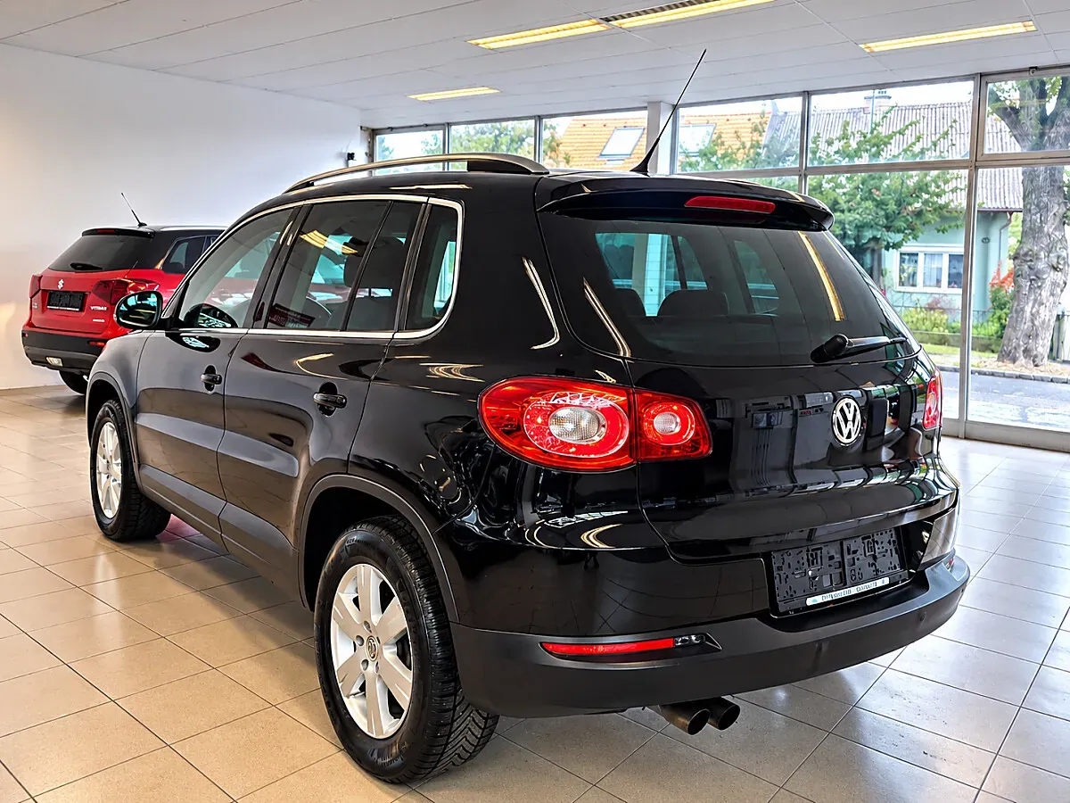 Volkswagen Tiguan 2010 photo 3
