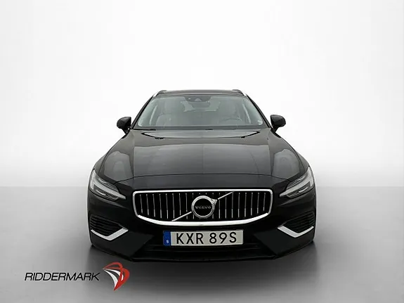 Volvo V60 2022 photo 2