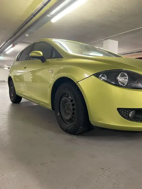 Seat Leon 2009 photo 2