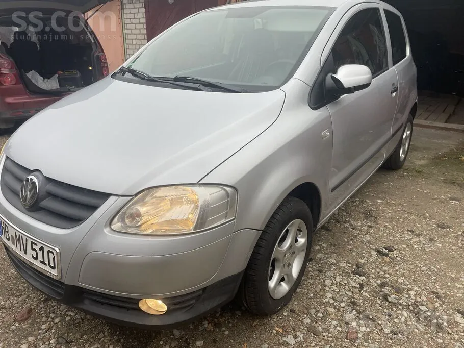 Volkswagen Fox 2007 photo 2