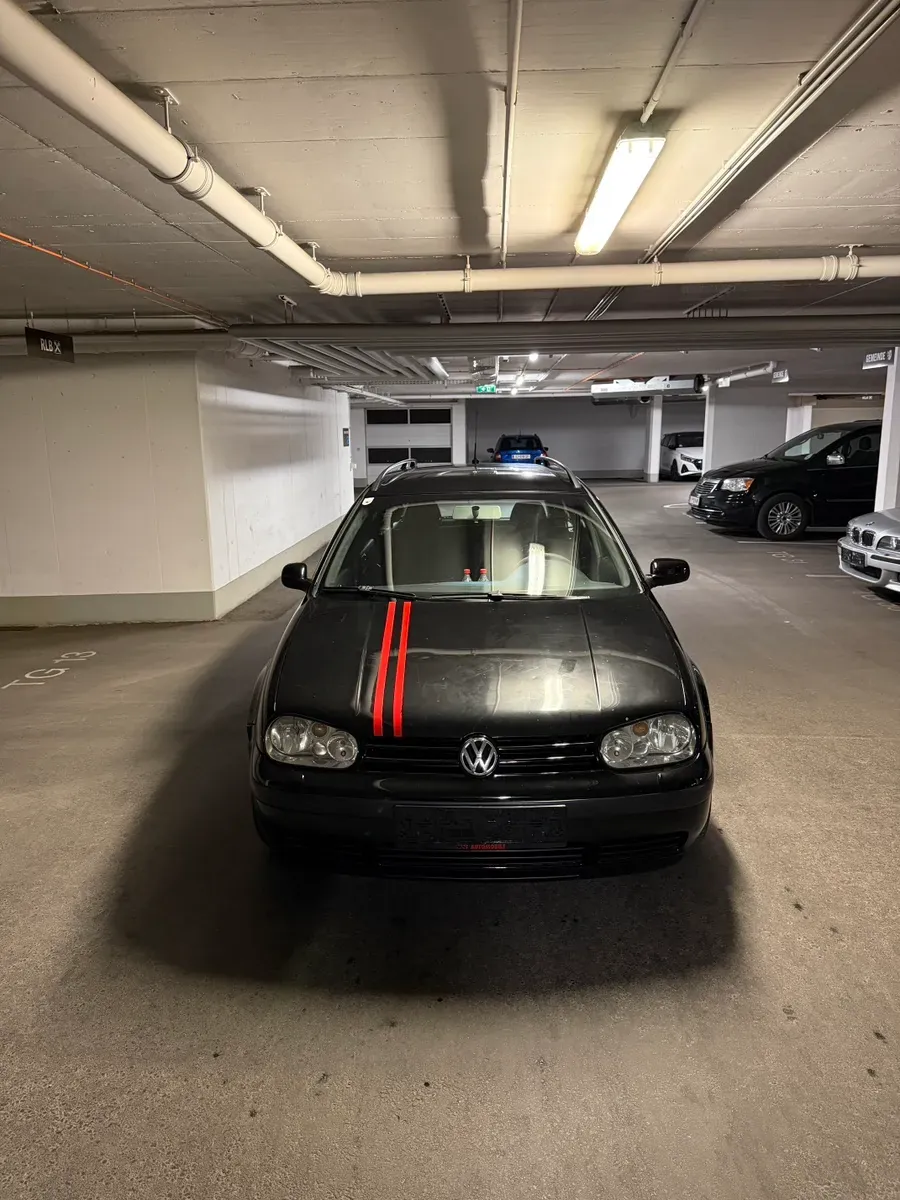 Volkswagen Golf 2003 photo 2