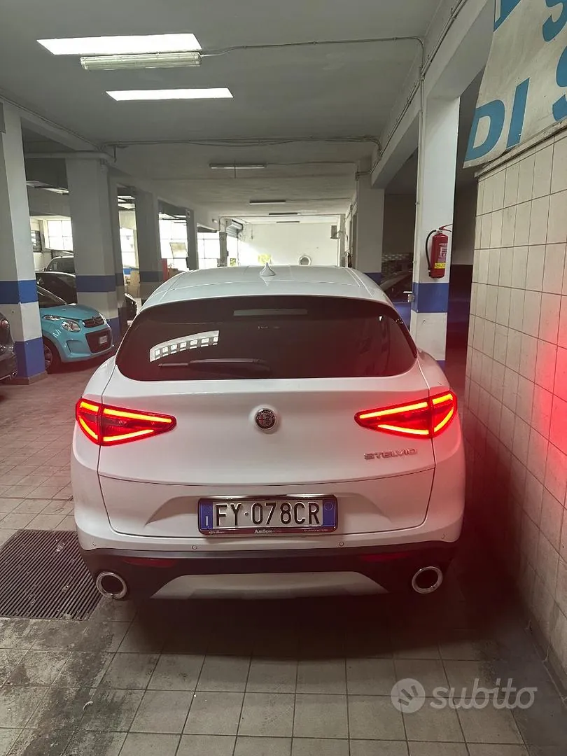 Alfa Romeo Stelvio 2019 photo 3