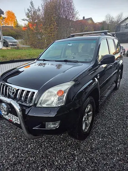 Toyota Land Cruiser 2006 photo 2