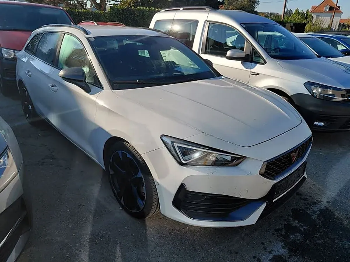Cupra Leon 2023 photo 2