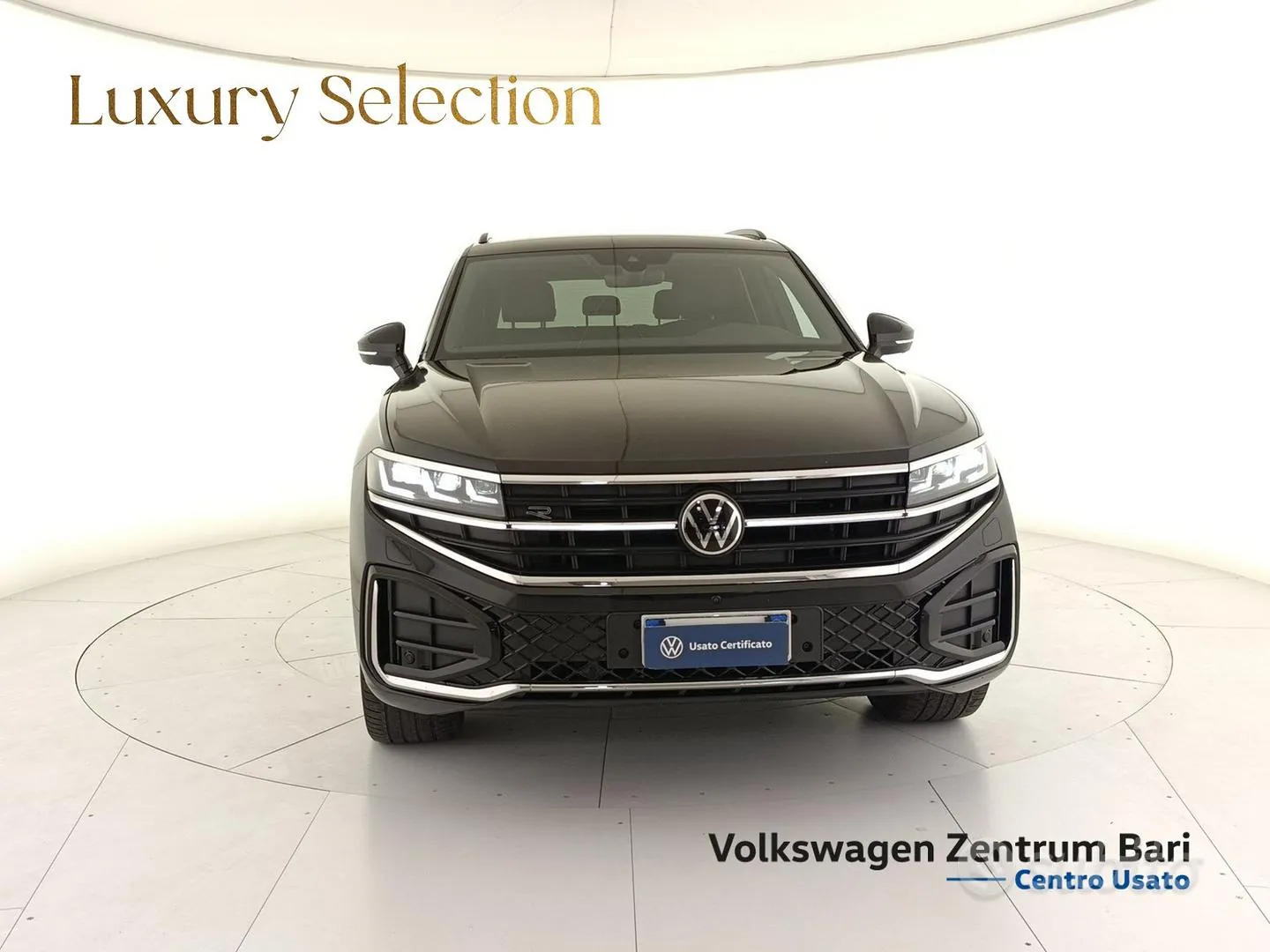 Volkswagen Touareg 2024 photo 3