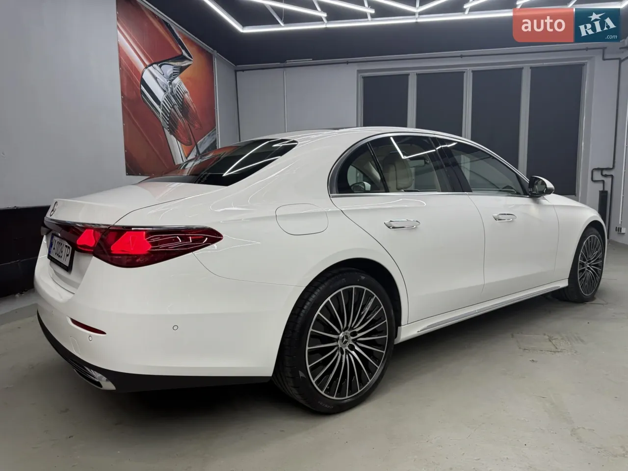 Mercedes-Benz E-Class 2024 photo 4