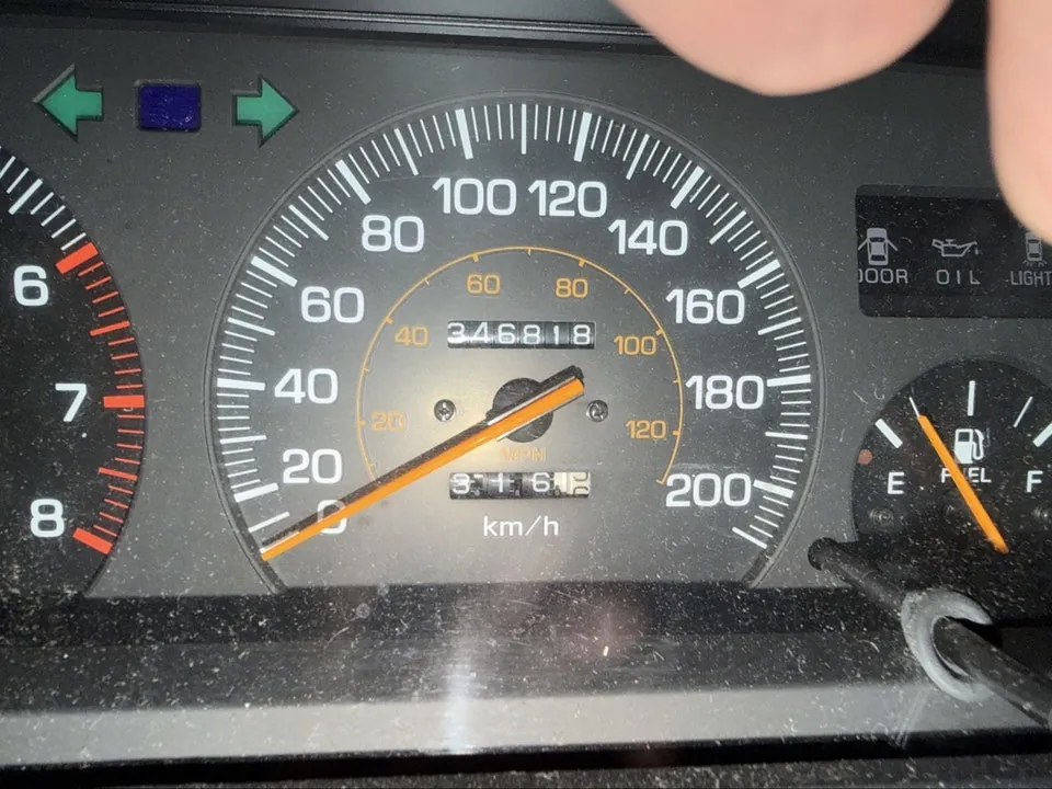 Toyota Camry 1987 photo 5