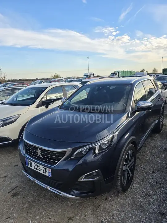 Peugeot 5008 2020 photo 4