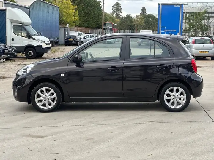 Nissan Micra 2014 photo 5