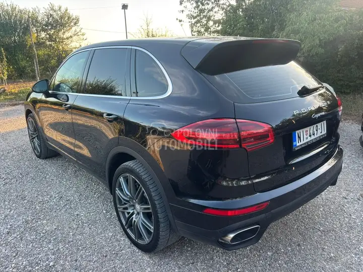 Porsche Cayenne 2015 photo 3