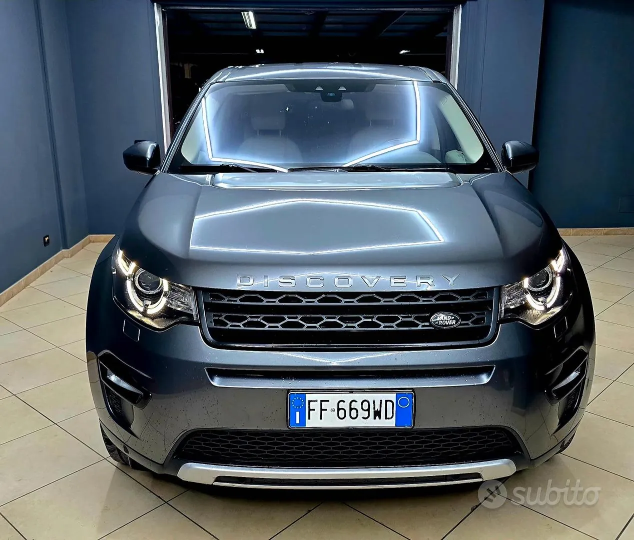 Land Rover Discovery Sport 2016 photo 4