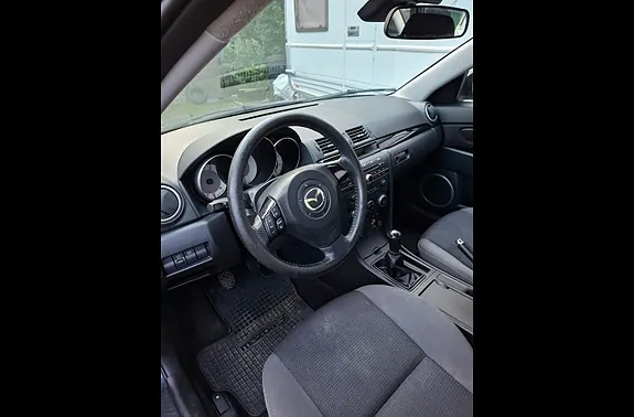 Mazda 3 2009 photo 3