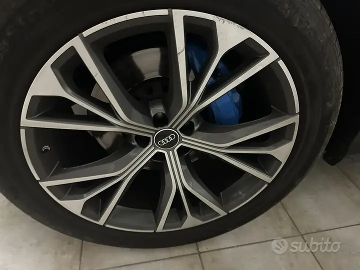 Audi Q8 2020 photo 4