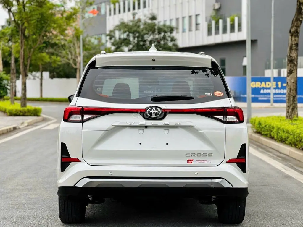 Toyota Veloz Cross 2026 photo 3