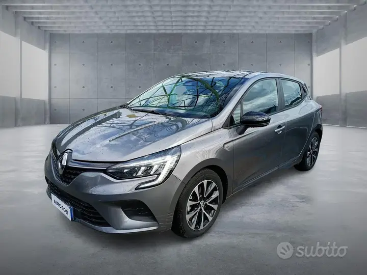 Renault Clio 2023 photo 2