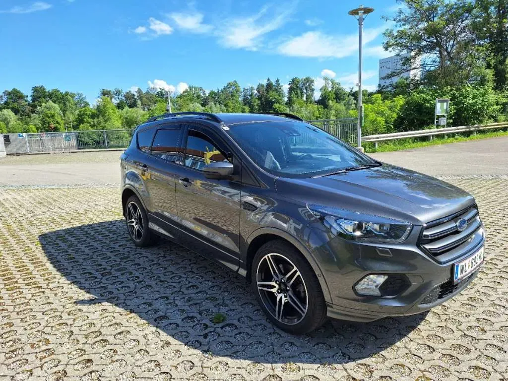 Ford Kuga 2017 photo 2