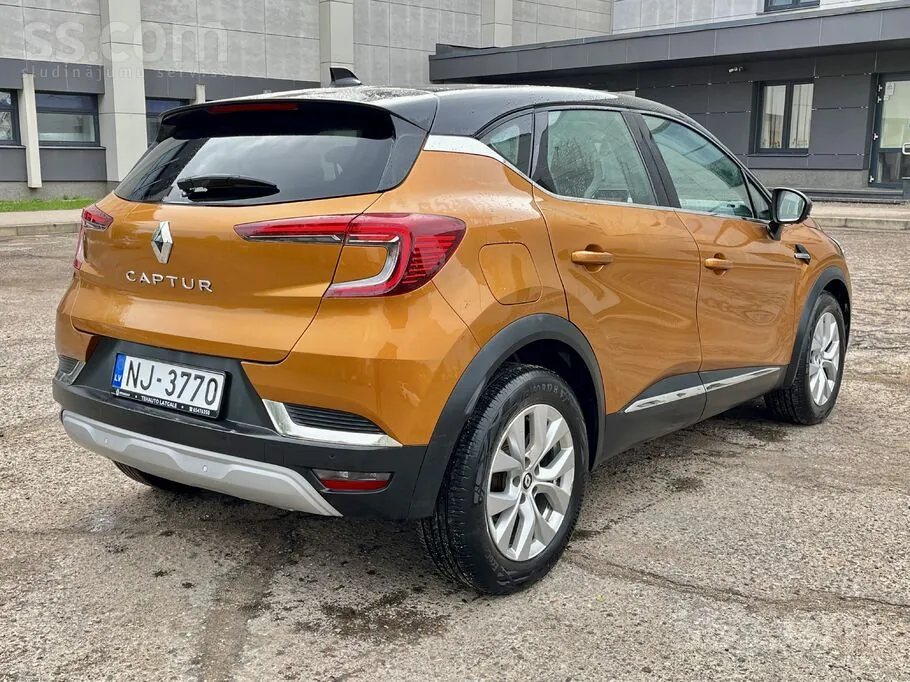 Renault Captur 2023 photo 3