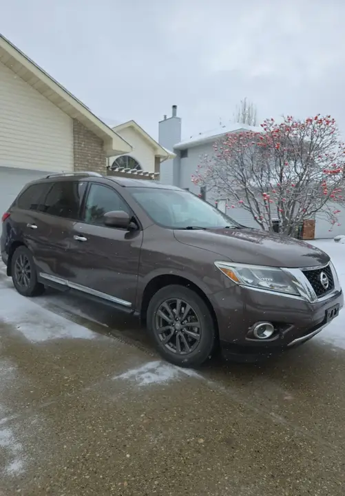 Nissan Pathfinder 2015 photo 2