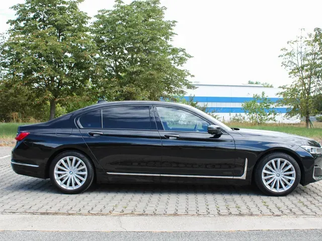 BMW Rad 7 2022 photo 4