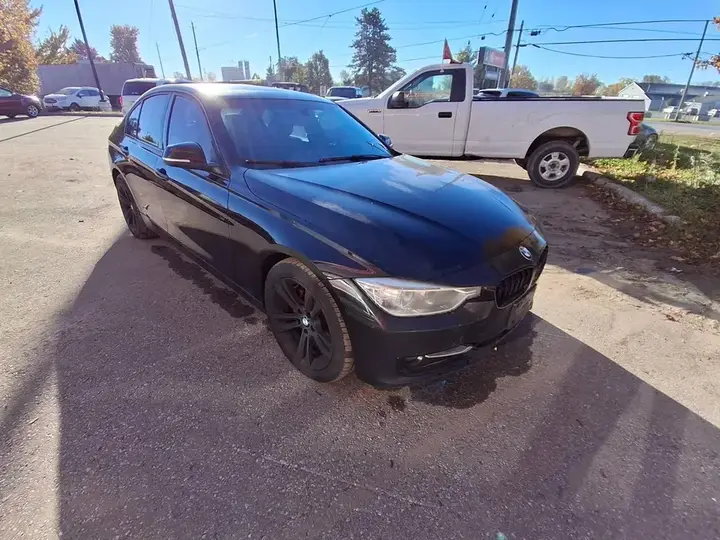 BMW 3 Series 2013 photo 5
