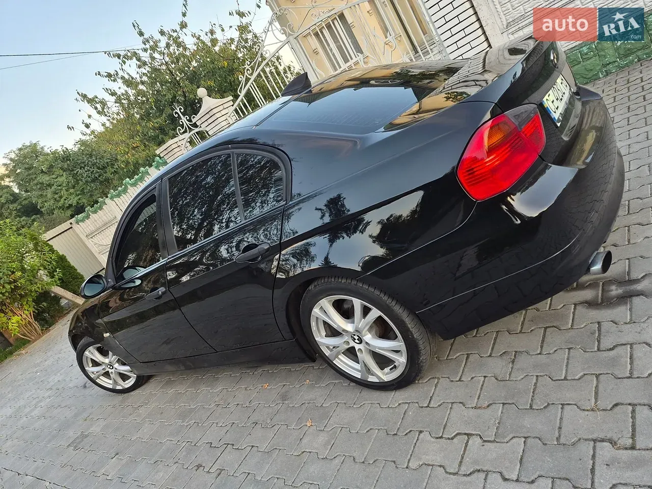 BMW 3 Series 2005 photo 4