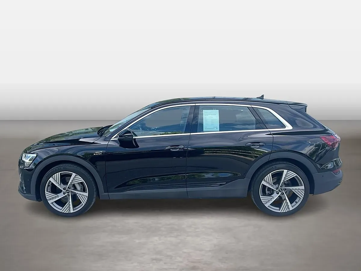 Audi E-Tron 2020 photo 2