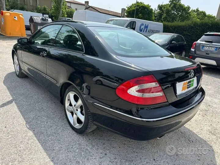 Mercedes-Benz Clk 2004 photo 4