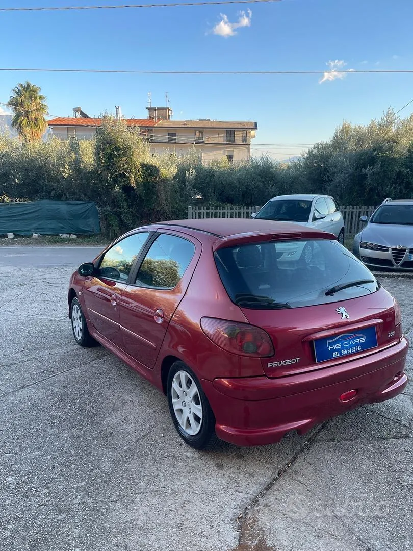 Peugeot 206 2006 photo 4