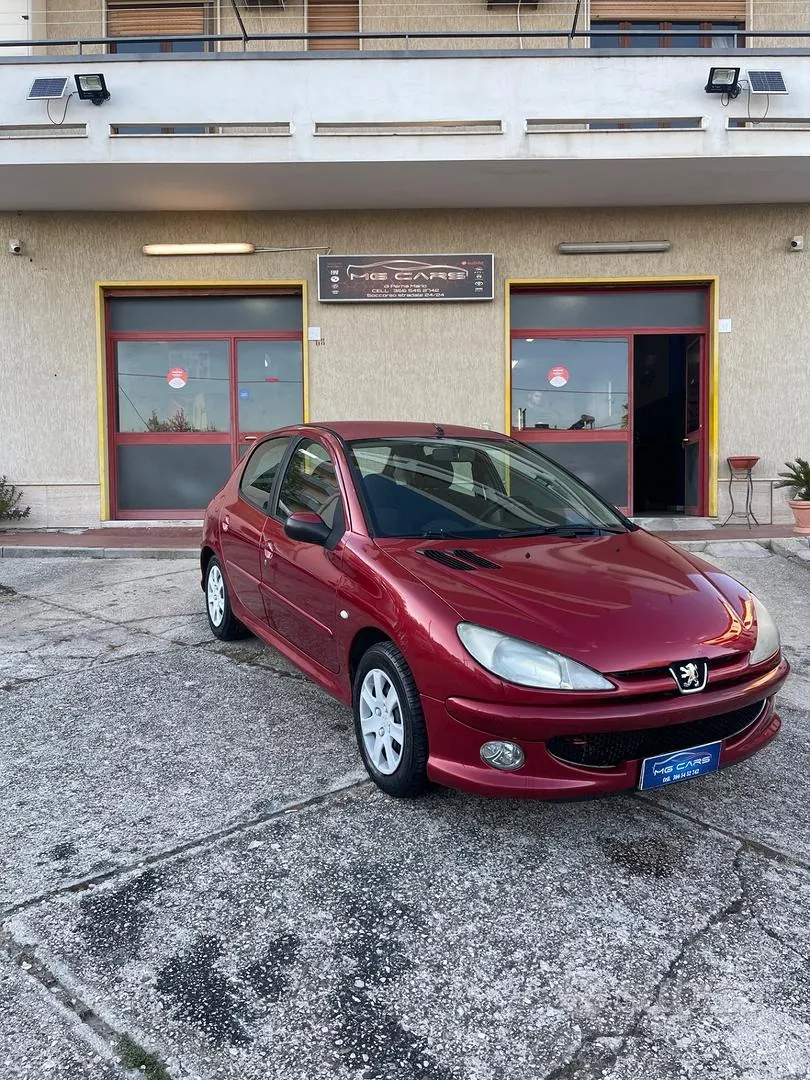 Peugeot 206 2006 photo 2