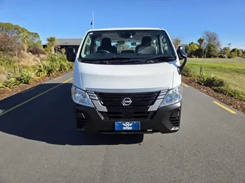 Nissan Nv350 2022 photo 3