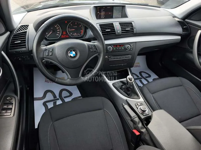 BMW 118 2010 photo 3
