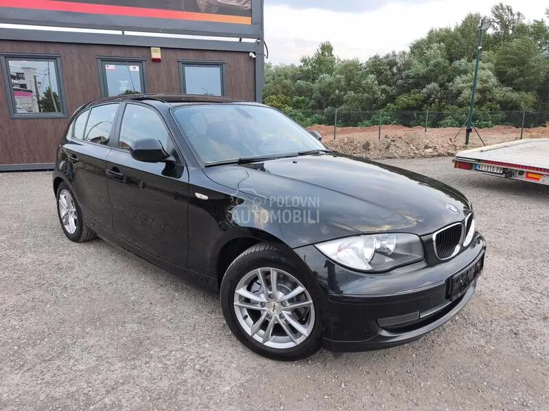 BMW 118 2010 photo 4